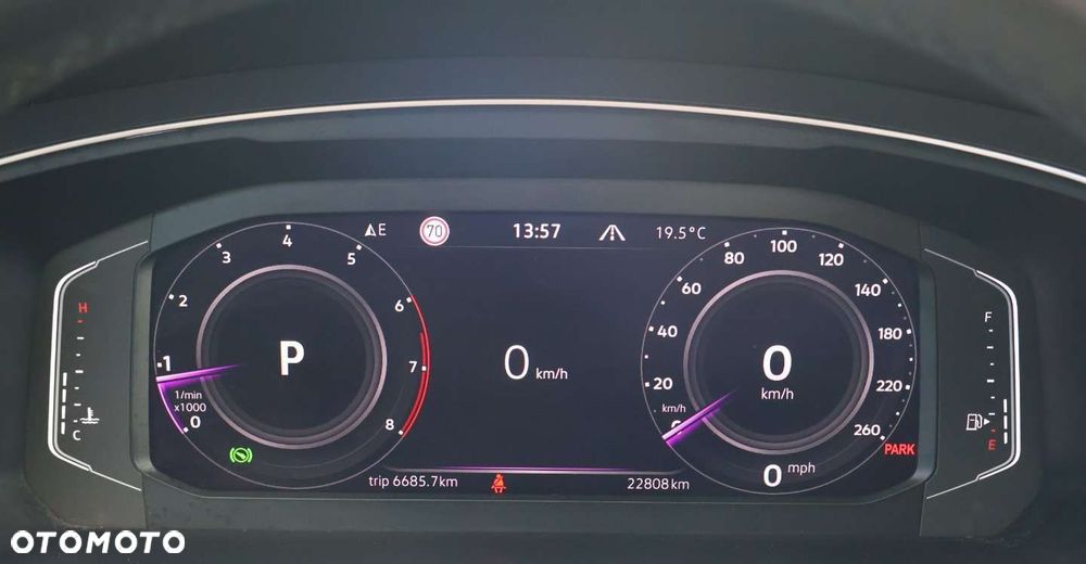 Volkswagen Tiguan - 21