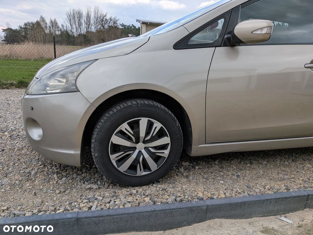 Mitsubishi Grandis 2.0 DID Intense - 5