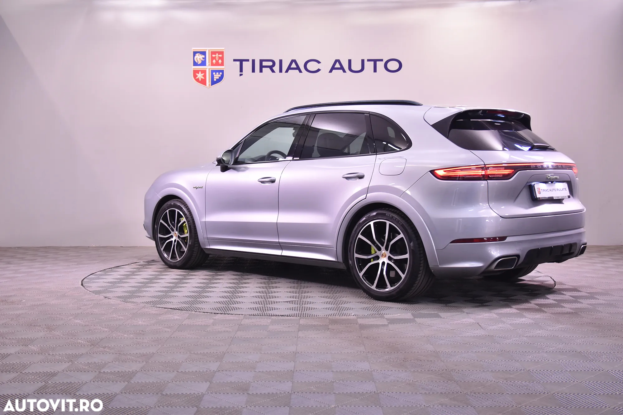 Porsche Cayenne E-Hybrid Tiptronic S - 3
