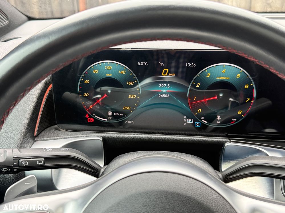 Mercedes-Benz GLB 250 4MATIC Aut. - 33