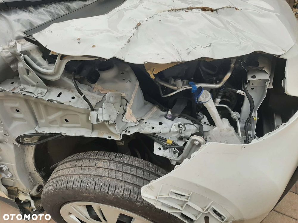 Toyota Aygo X Business Edition - 10