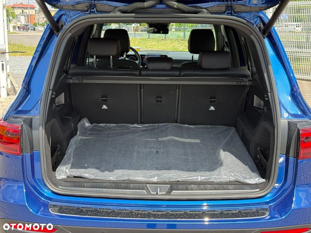 Mercedes-Benz GLB 200 d AMG Line 8G-DCT - 31