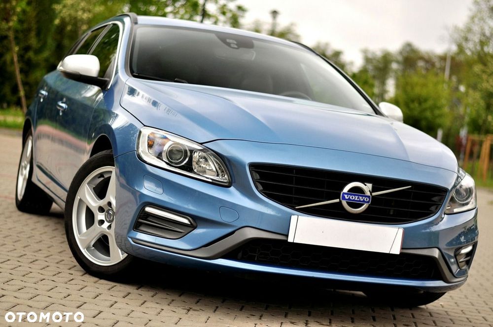 Volvo V60 D3 Drive-E R-Design Momentum - 31