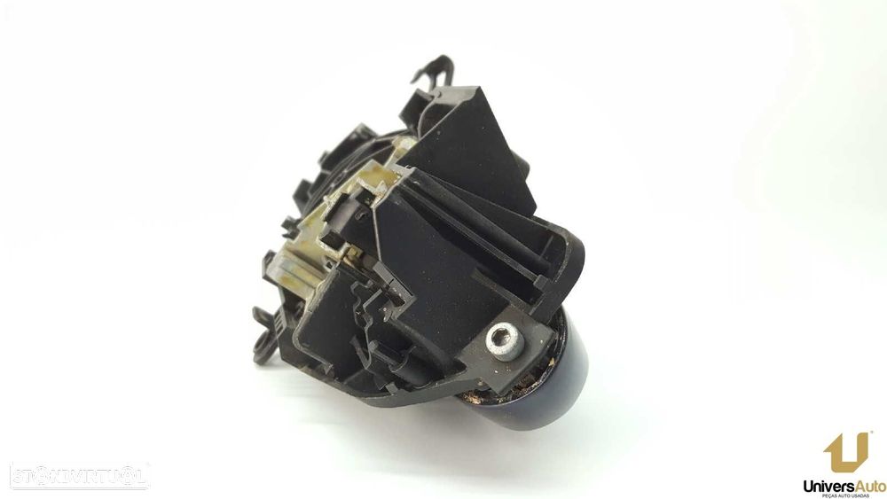 PUXADOR EXTERIOR FRENTE DIREITO BMW SERIE 3 BERLINA (E90) 320D - 6