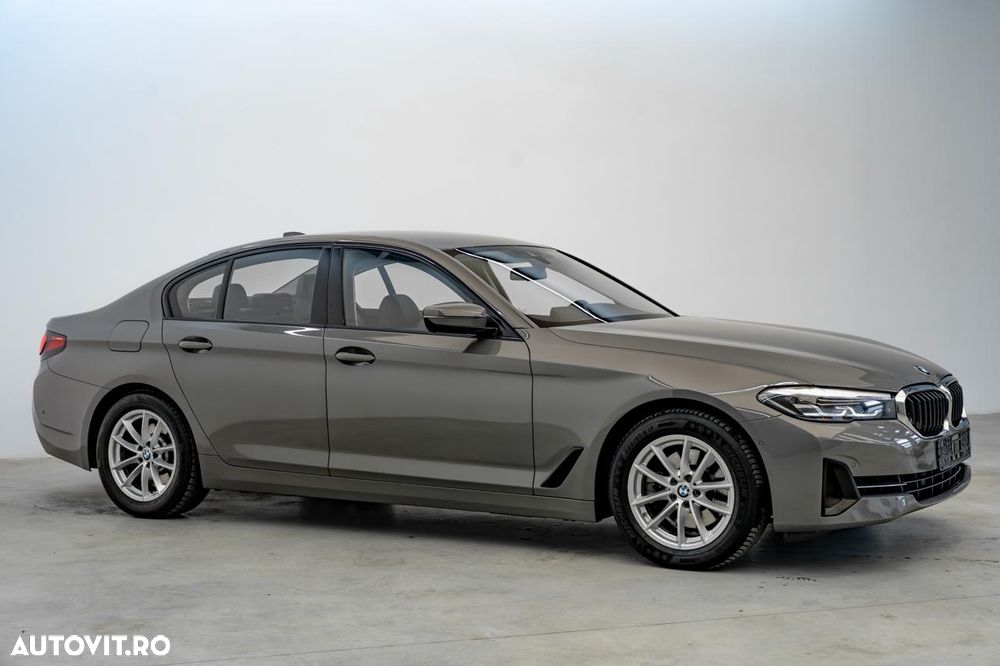 BMW Seria 5 520d AT - 15