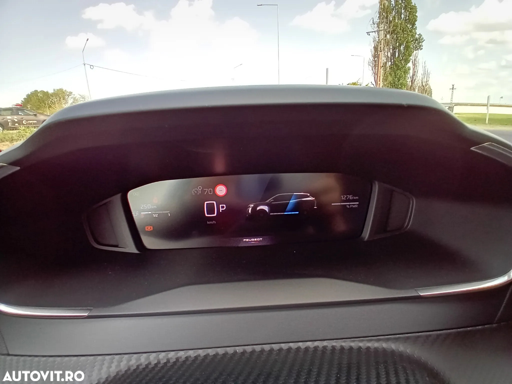 Peugeot 2008 Hybrid 145 e-DSC Allure - 25