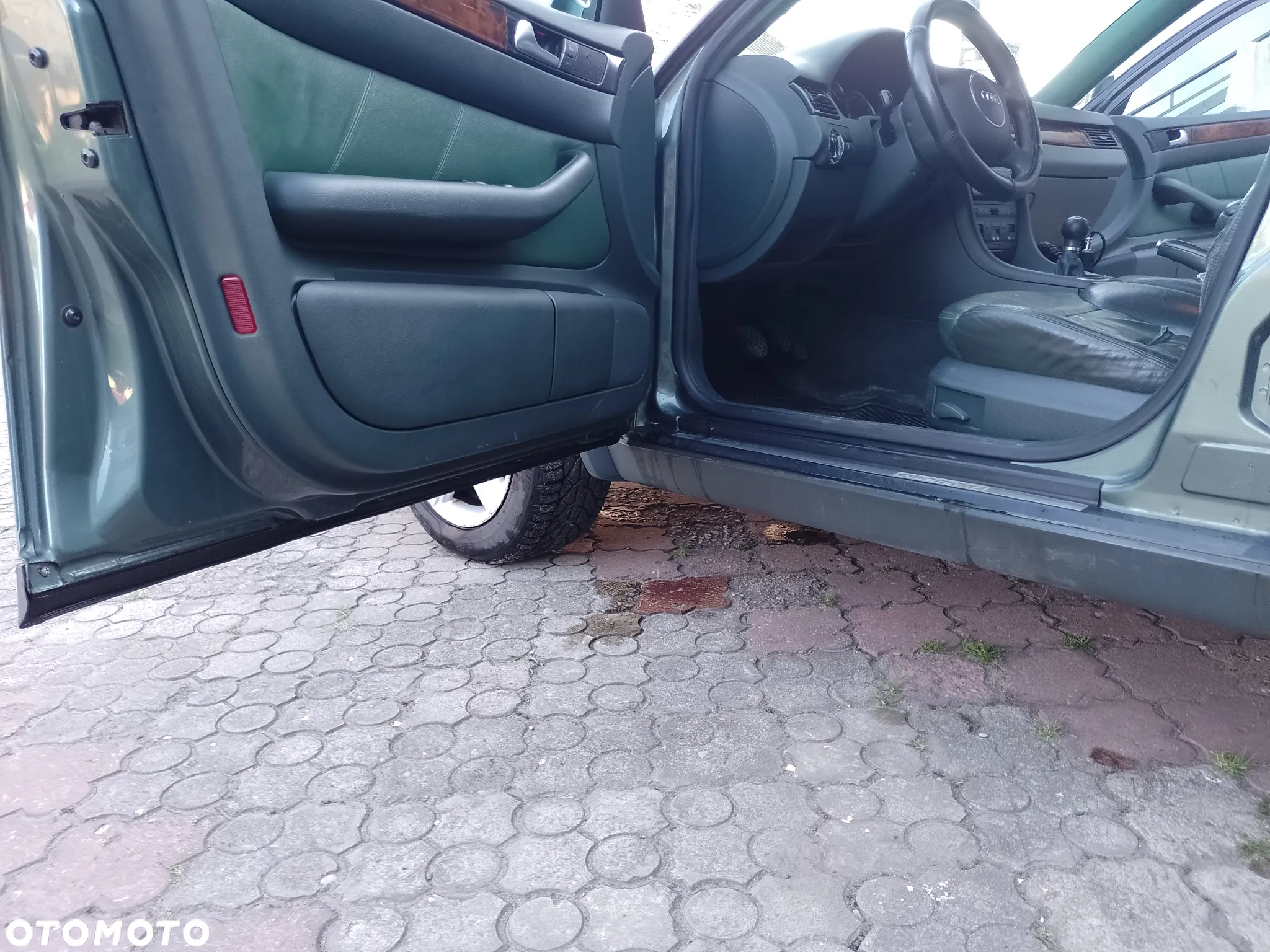 Audi A6 Allroad 2.5 TDI Quattro - 13