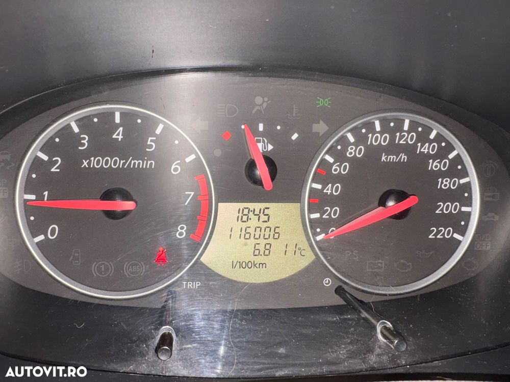 Nissan Micra 1.2 Visia - 10