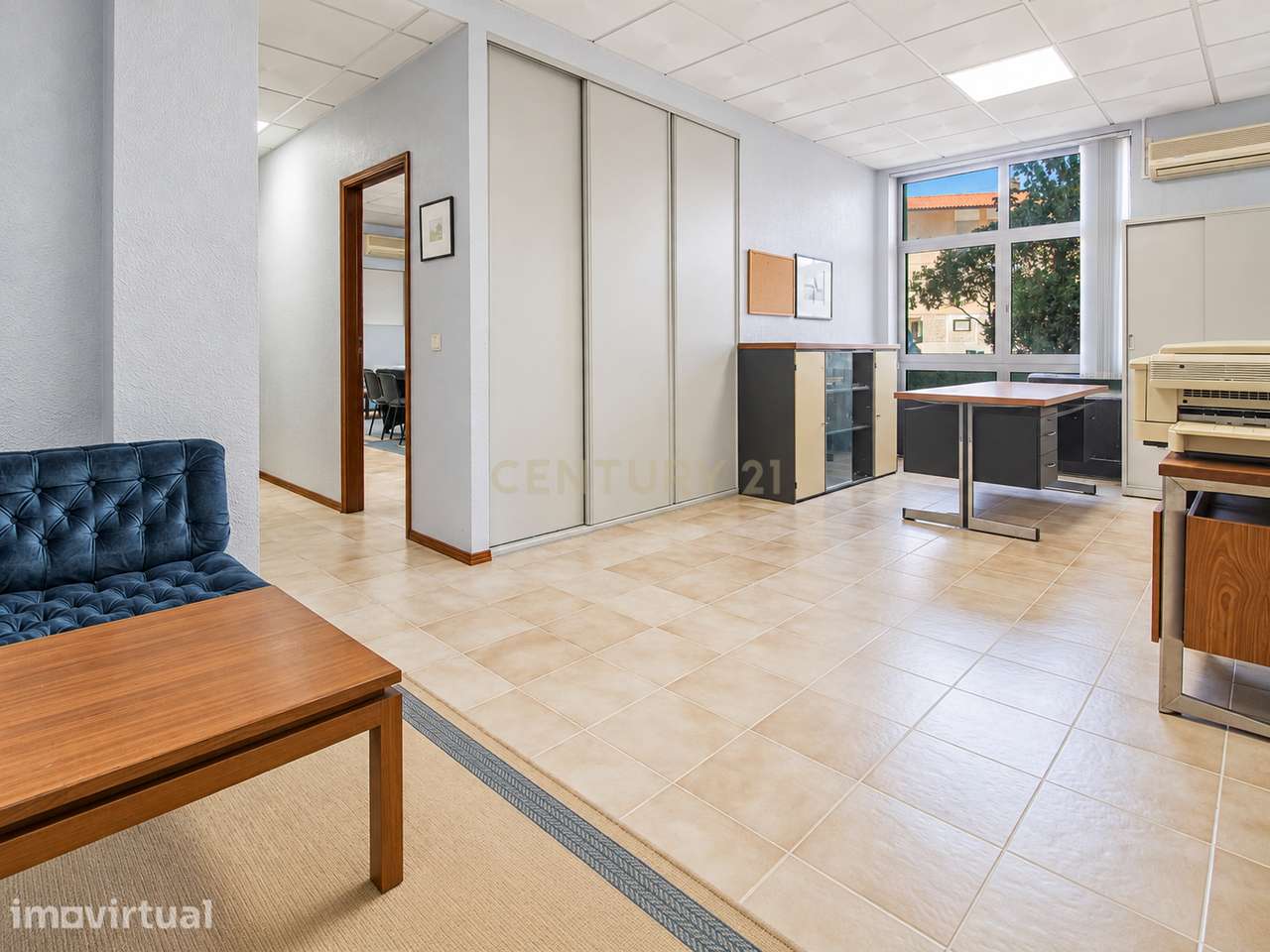 Loja com Potencial de Conversão em Apartamento – Figueira da Foz - Grande imagem: 3/15