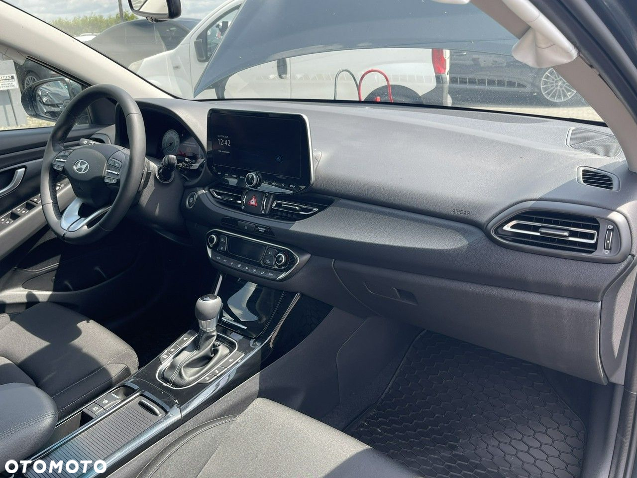 Hyundai i30 1.0 T-GDI Modern DCT - 9