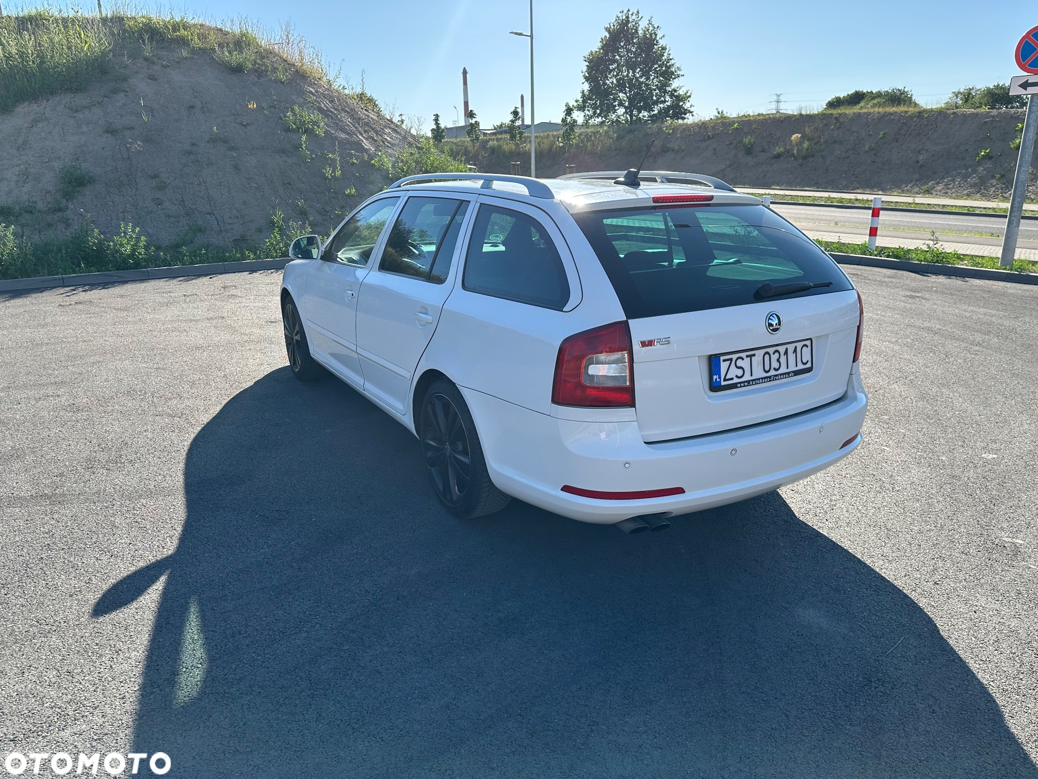 Skoda Octavia 2.0 TDI CR DPF DSG RS - 20