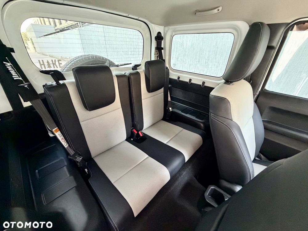 Suzuki Jimny - 38