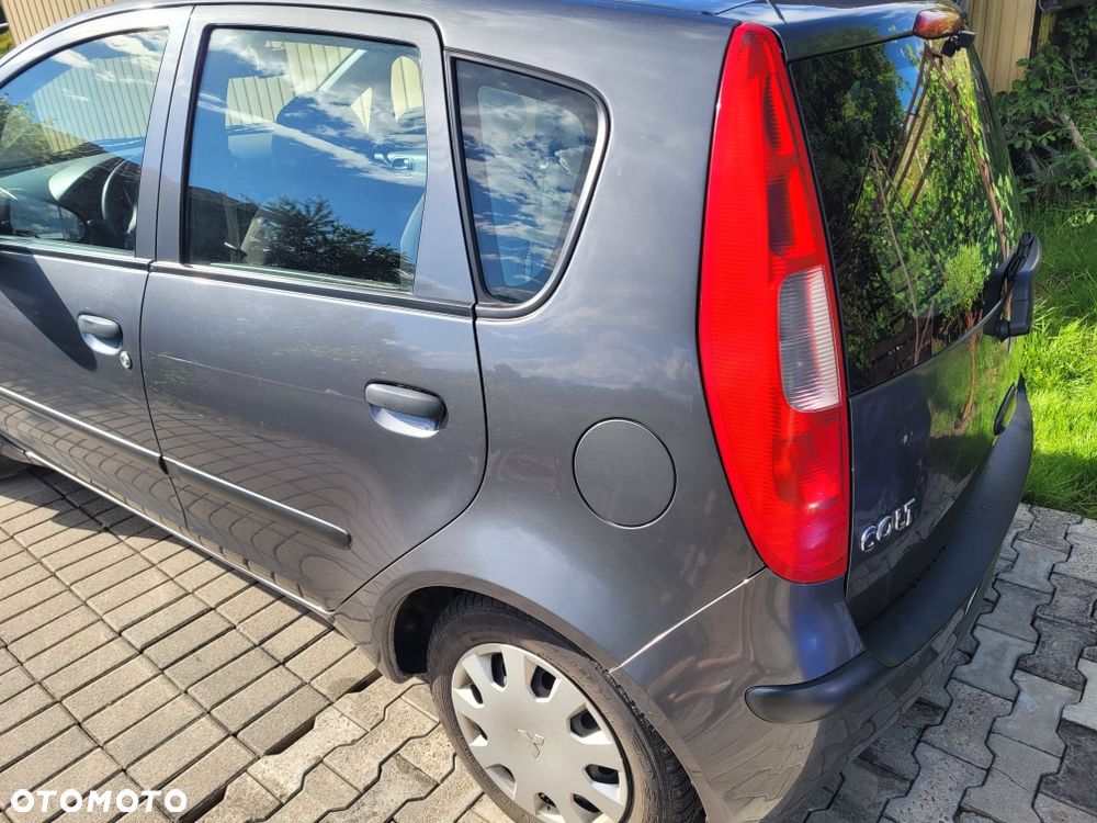 Mitsubishi Colt - 3