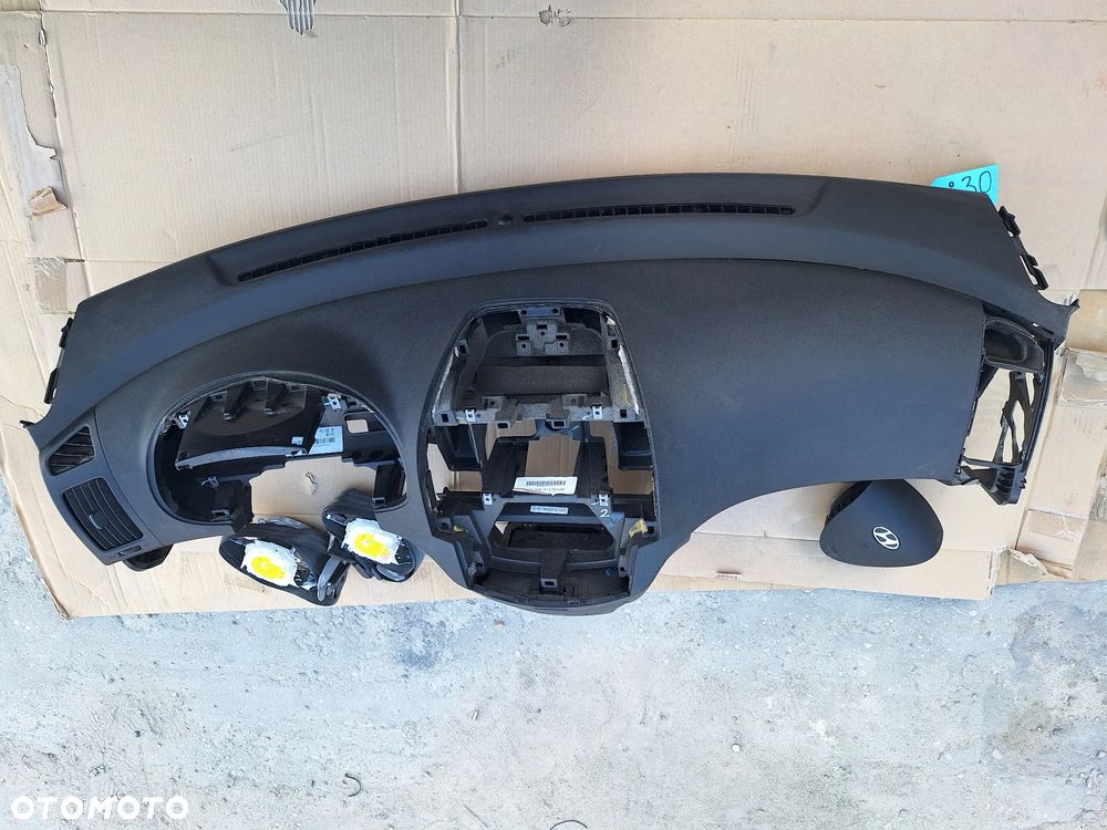 DESKA ROZDZIELCZA KONSOLA AIRBAG PODUSZKI HYUNDAI I30 I - 6