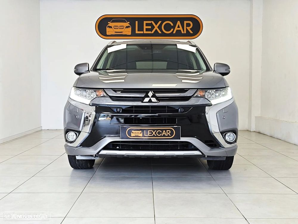 Mitsubishi Outlander - 18