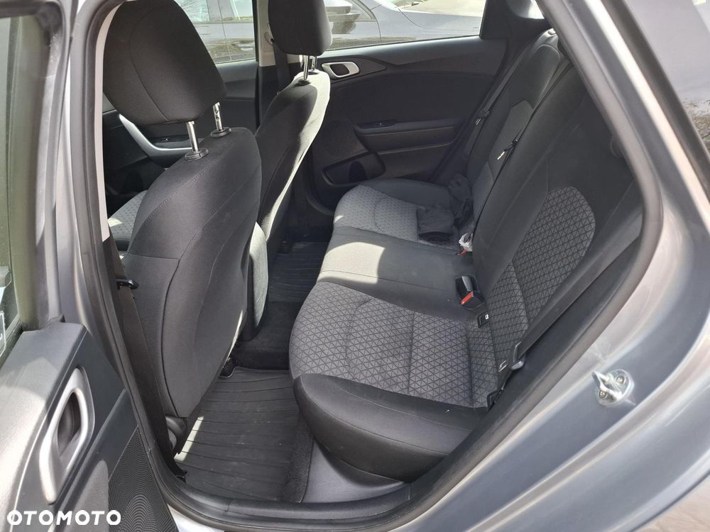 Kia Ceed 1.0 T-GDI S - 6