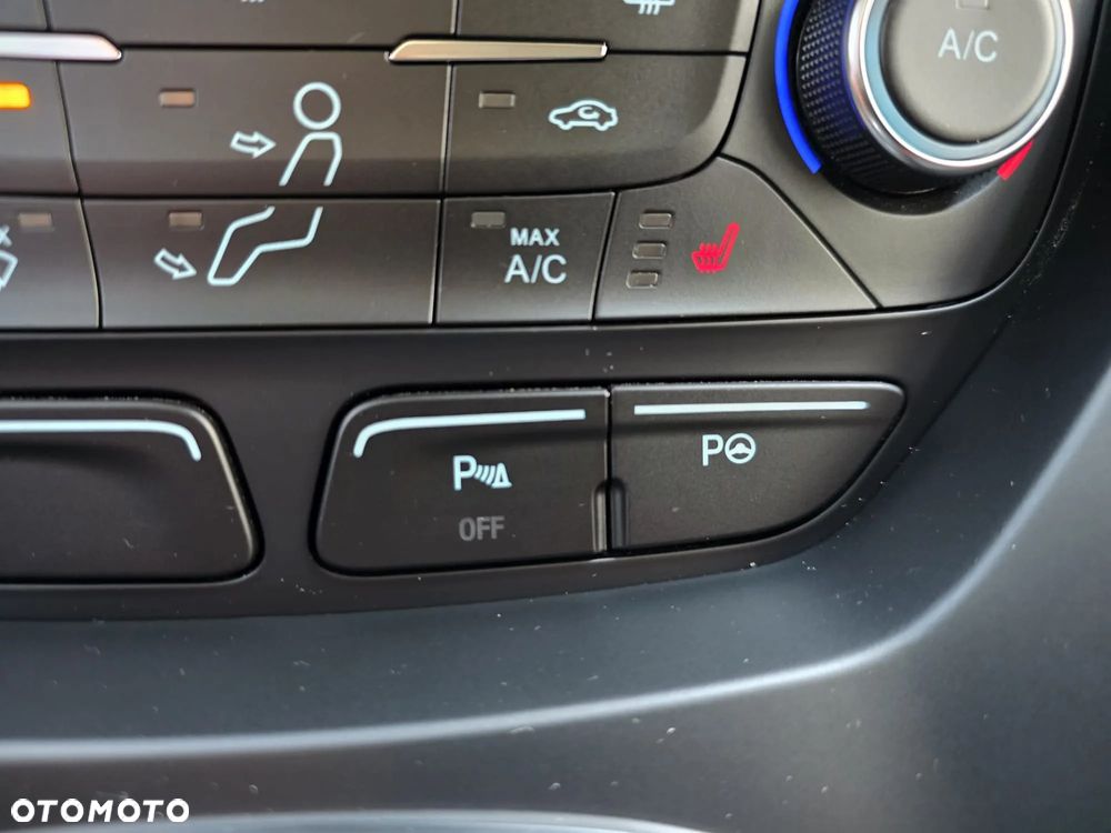 Ford Kuga 2.0 TDCi 4x4 Trend - 23