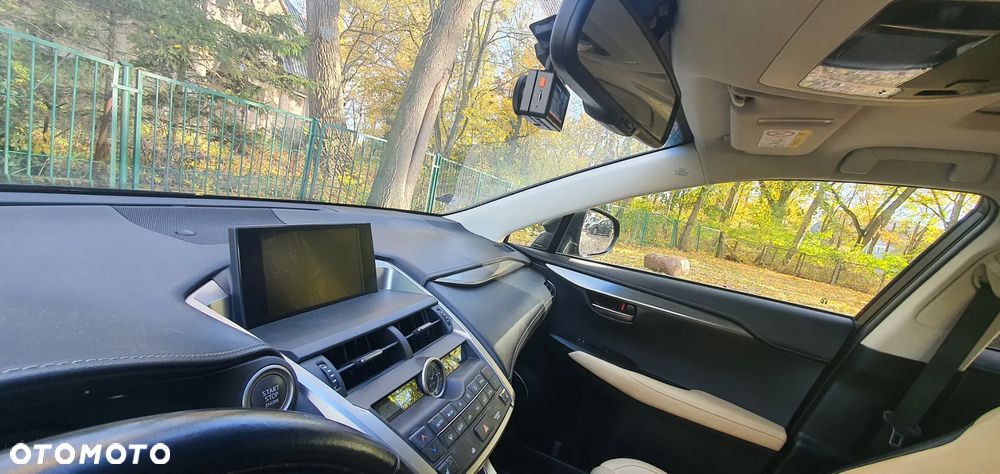 Lexus NX 200t Elite AWD - 13