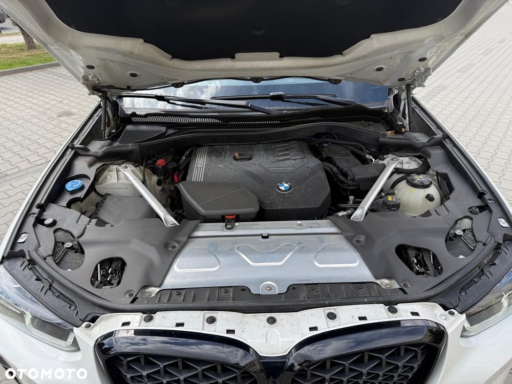 BMW X4 xDrive20i mHEV M Sport sport - 10