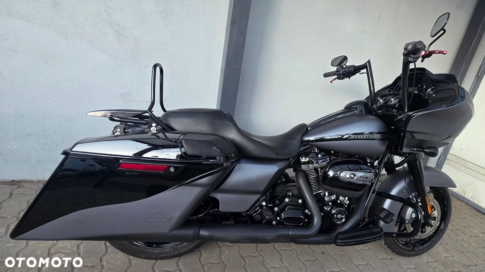 Harley-Davidson Touring Road Glide - 14
