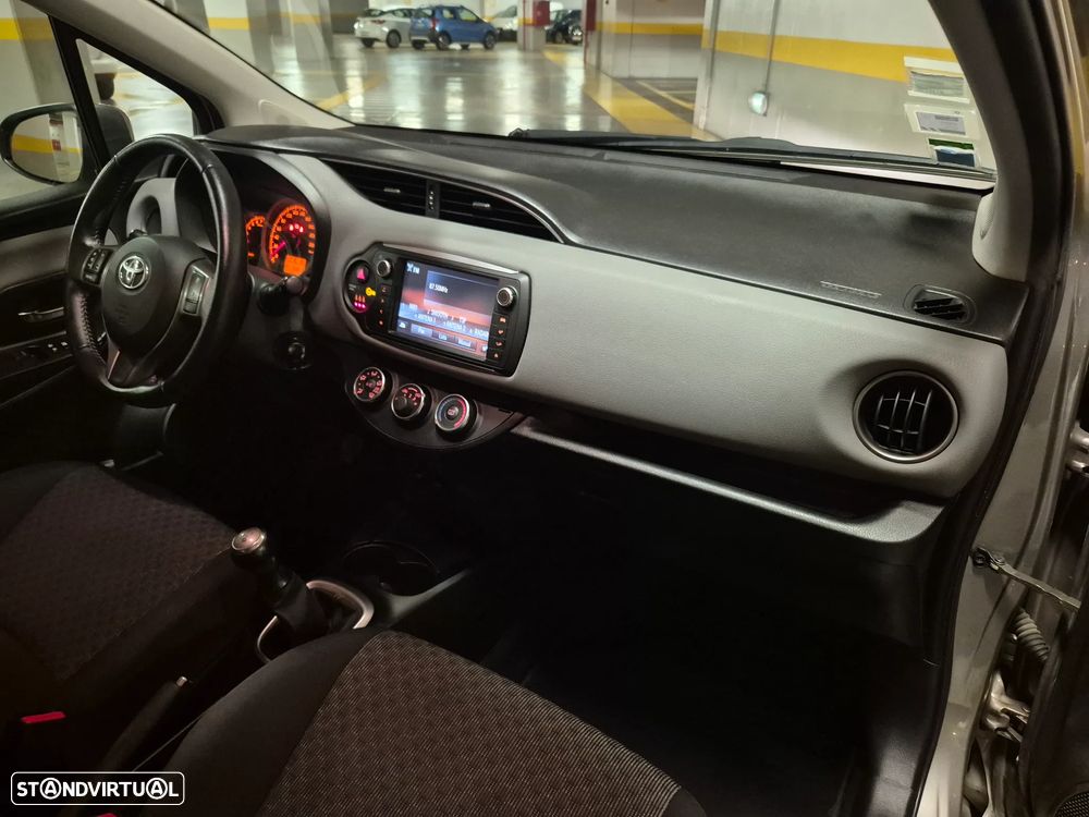 Toyota Yaris 1.0 VVT-i ACtive+AC - 38
