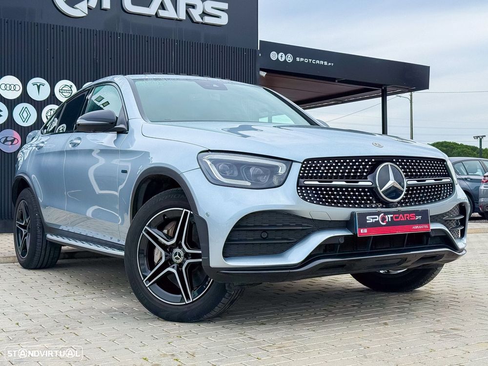 Mercedes-Benz GLC 300 de Coupe 4Matic 9G-TRONIC AMG Line - 1