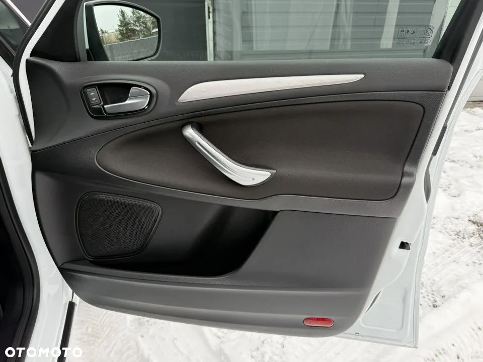 Ford S-Max 2.0 Champions Edition - 32