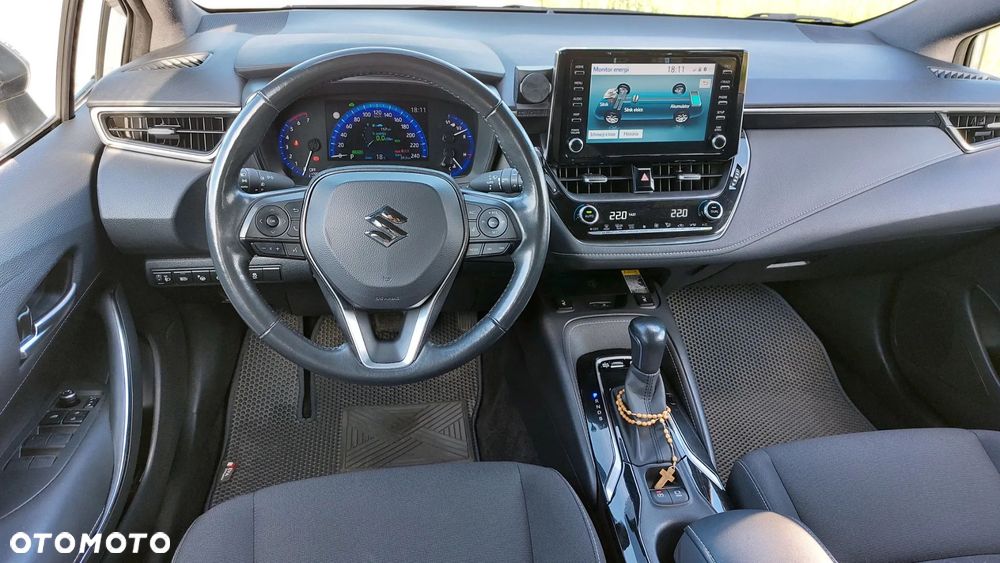 Toyota Corolla 1.8 Hybrid Selection - 29