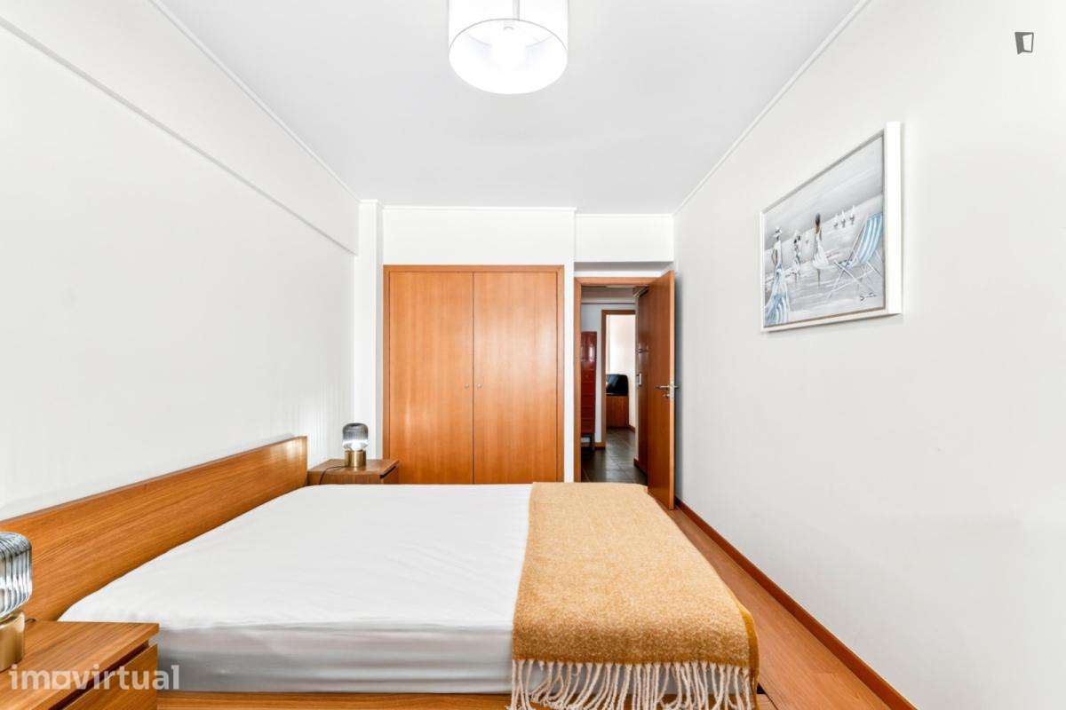Apartamento com 1 quartos - localizado em Costa da Caparica Lisbon - Grande imagem: 3/43