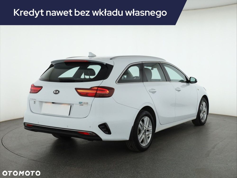 Kia Ceed - 7