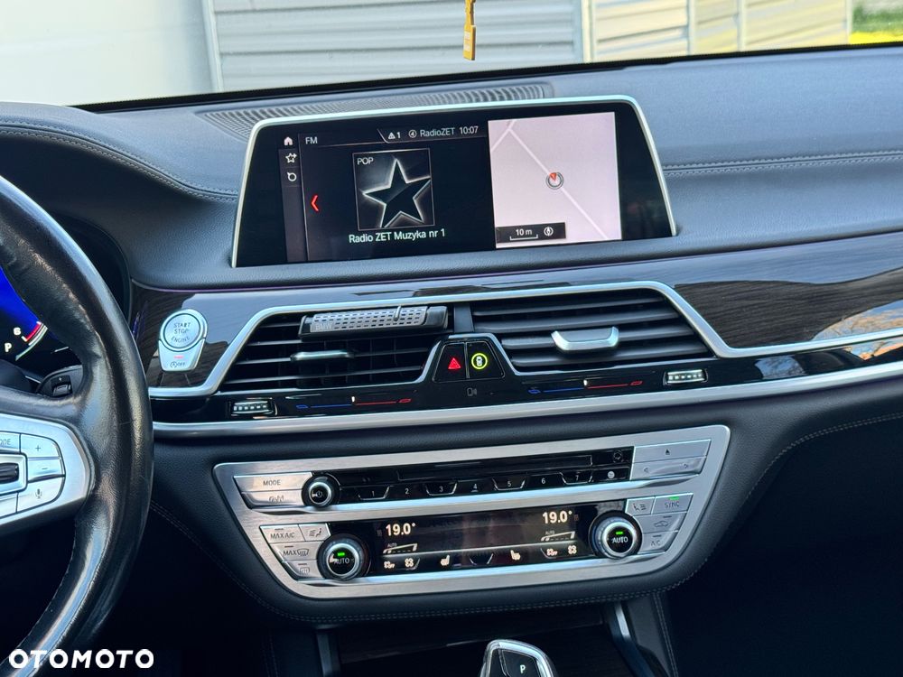 BMW Seria 7 730d xDrive - 26