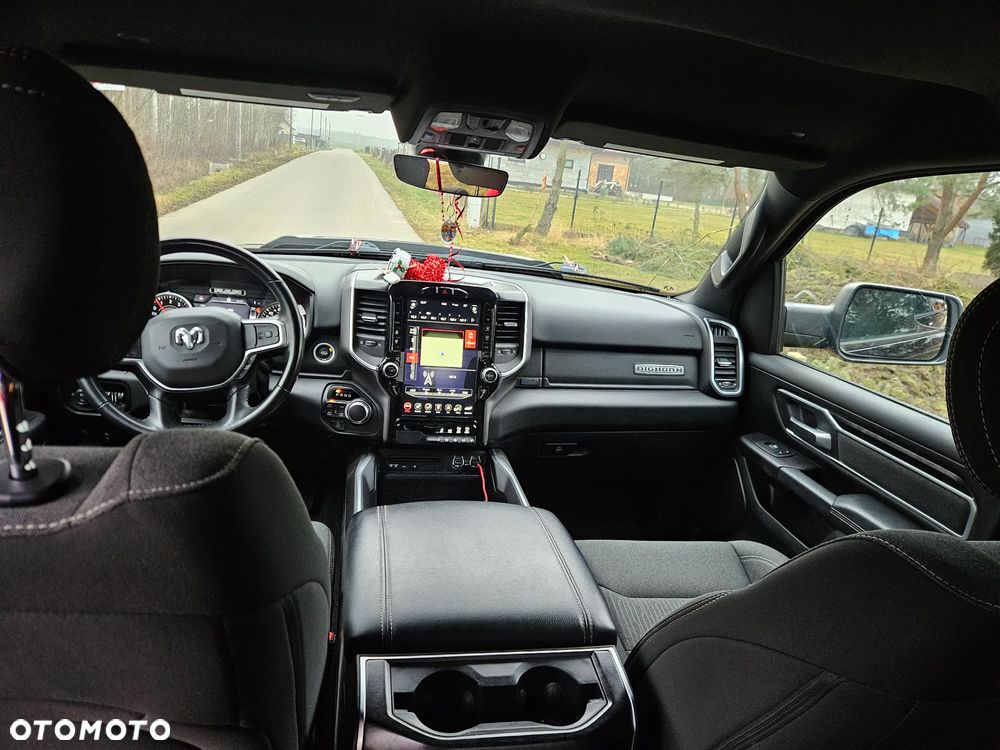 RAM 1500 5.7 Quad Cab Longbed Bighorn Black - 4