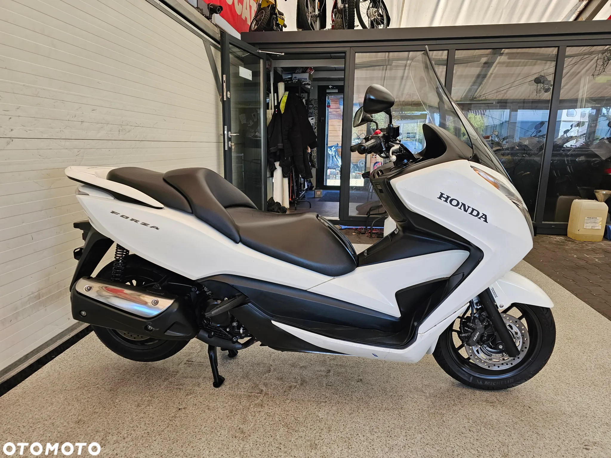 Honda NSS - 10
