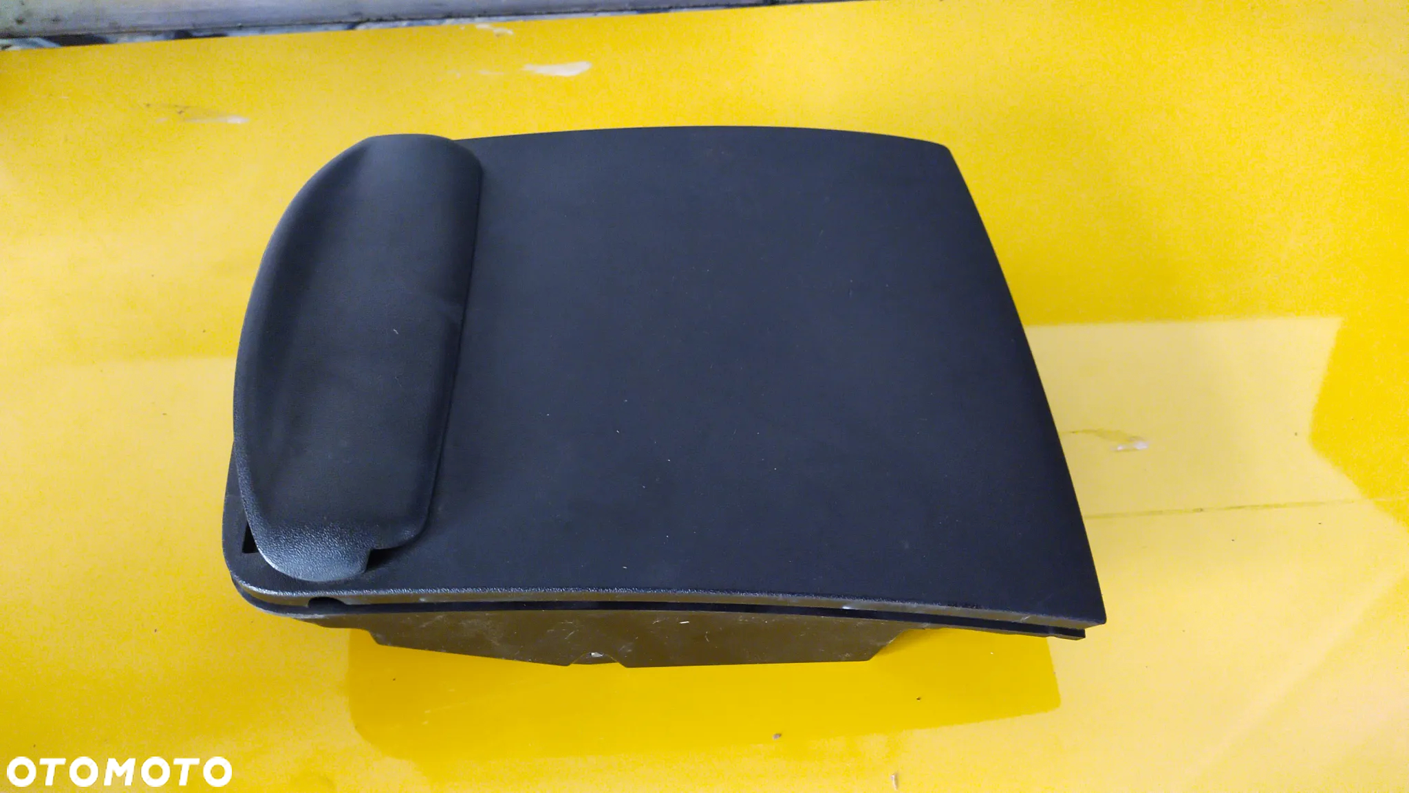Uchwyt notes pułka Fiat OE 1308188070 - 2