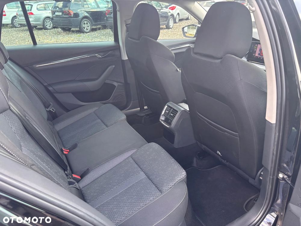 Skoda Octavia 1.5 TSI ACT Style - 22