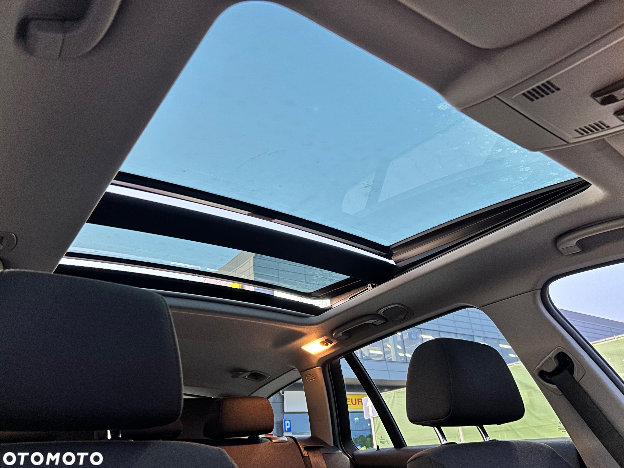 BMW Seria 3 320d DPF Touring - 20