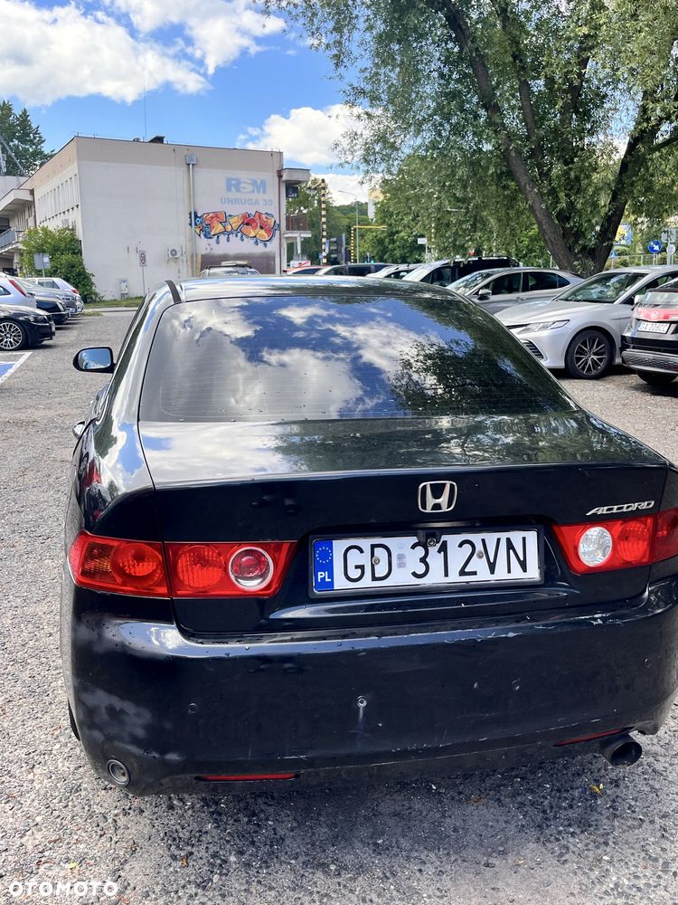 Honda Accord - 4