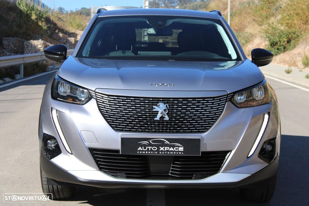 Peugeot e-2008 Allure Pack - 9