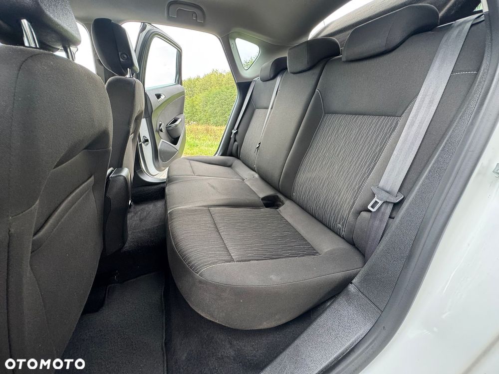 Opel Astra 1.6 Active - 23