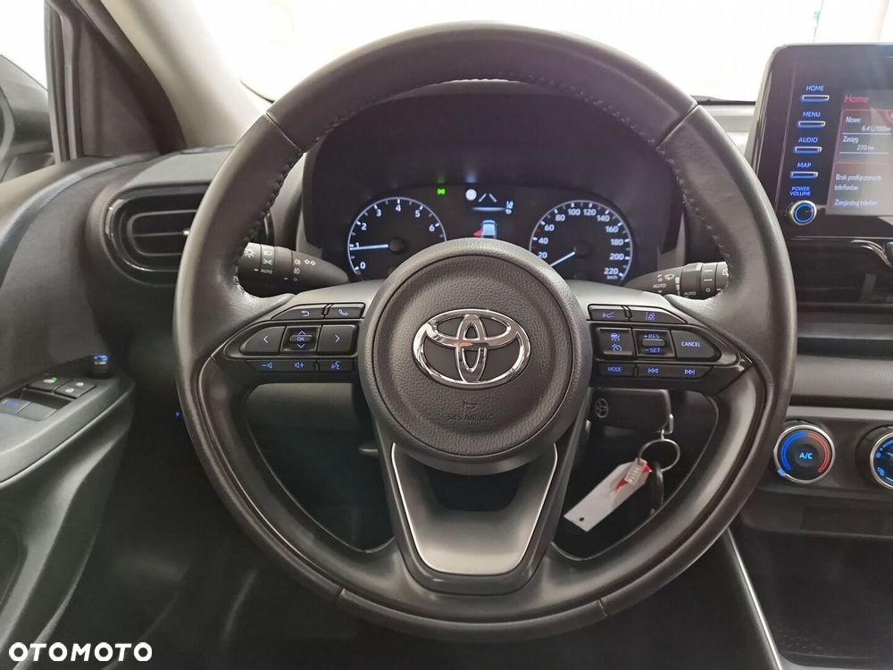 Toyota Yaris - 11