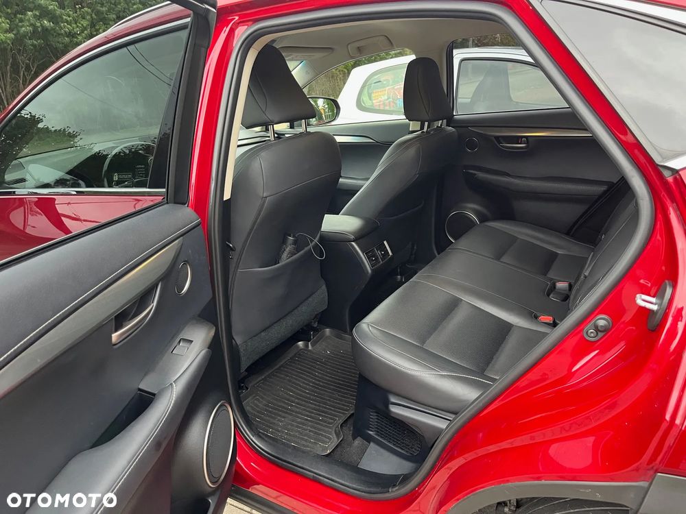 Lexus NX 200t Comfort AWD - 15
