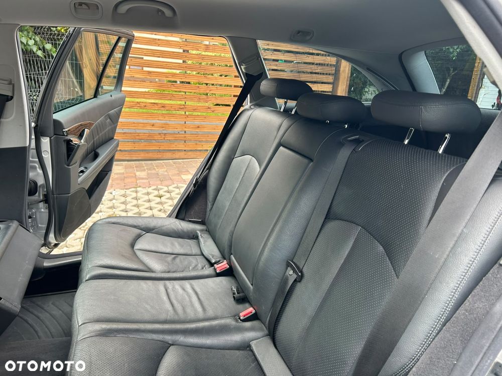 Mercedes-Benz Klasa E 320 CDI Avantgarde - 31