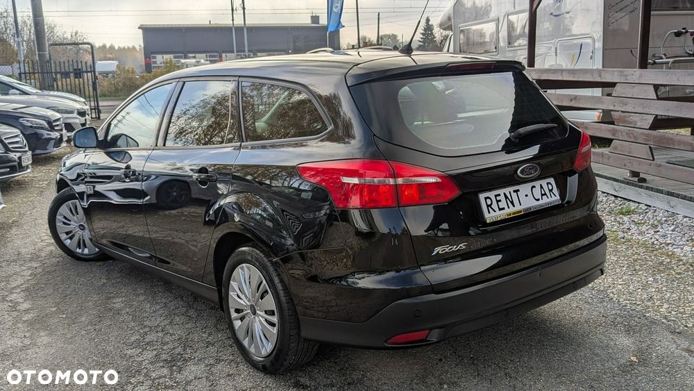 Ford Focus - 10