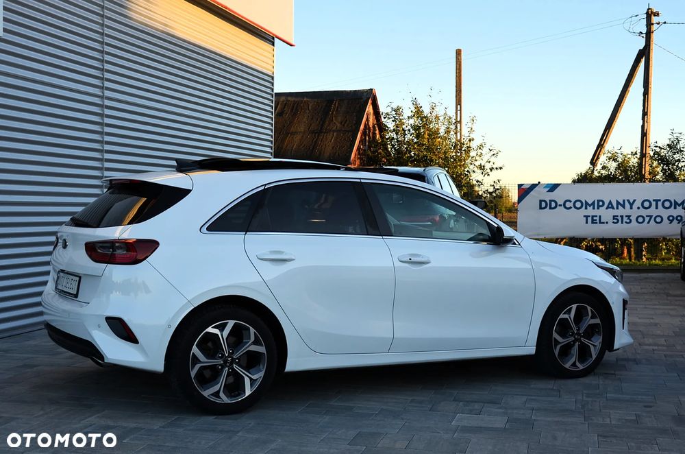 Kia Ceed 1.6 CRDi GT Line - 4