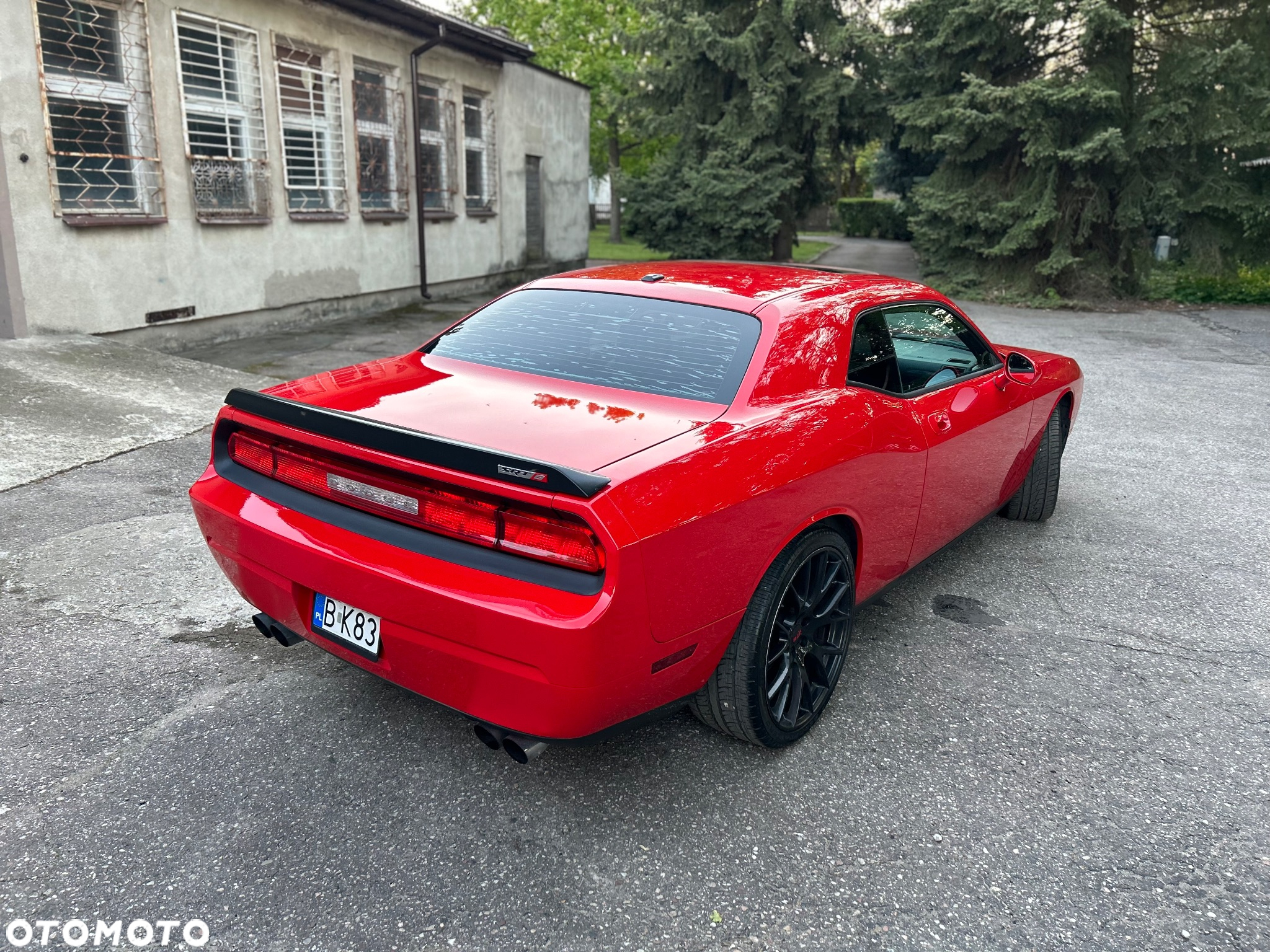 Dodge Challenger 6.1 SRT8 - 5
