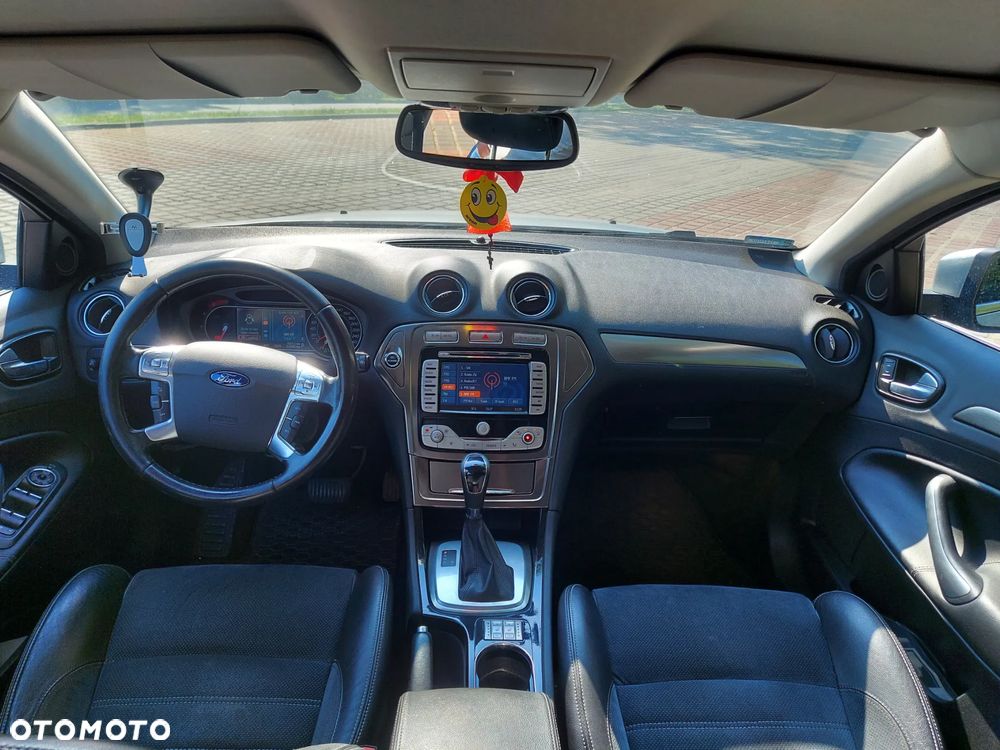 Ford Mondeo - 18