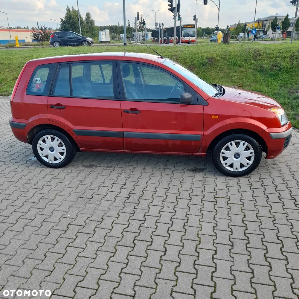 Ford Fusion 1.25 Ambiente - 14