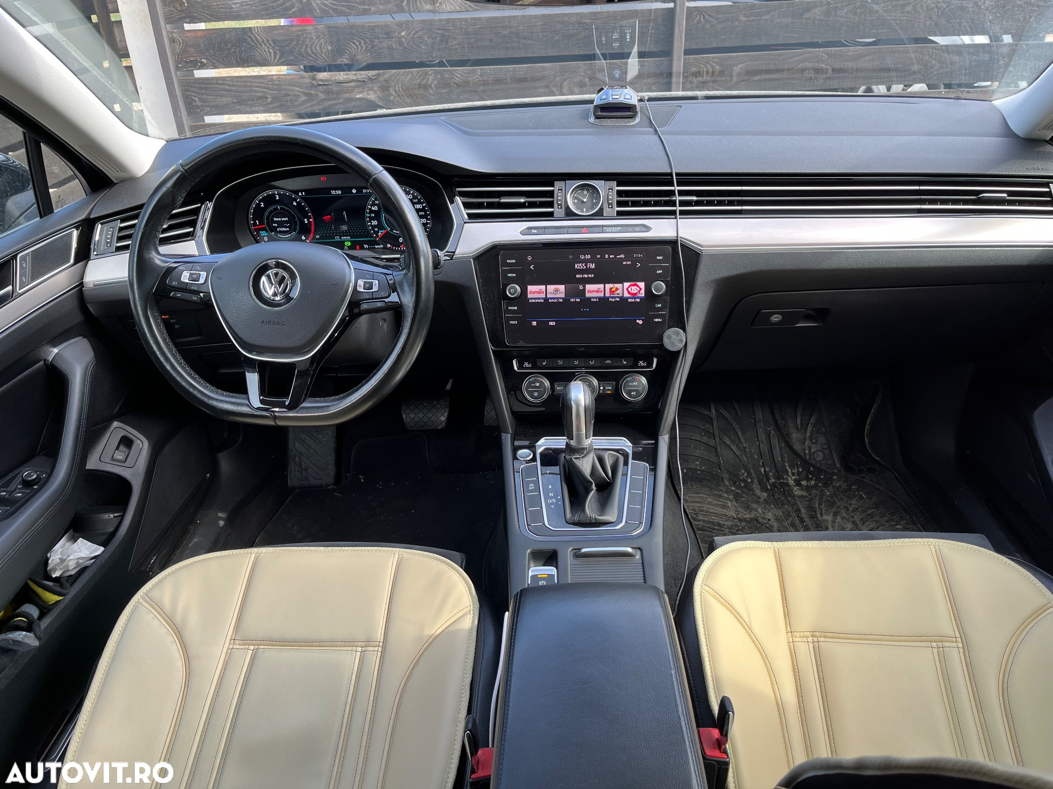 Volkswagen Passat 2.0 TDI (BlueMotion Technology) DSG Highline - 16