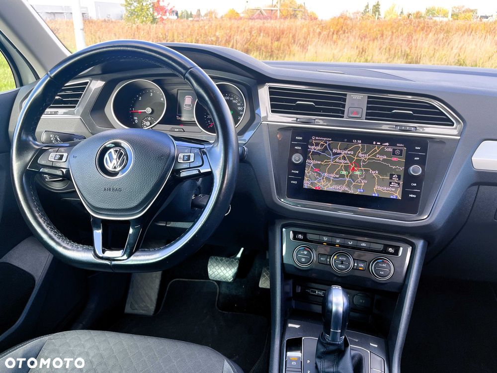 Volkswagen Tiguan - 8