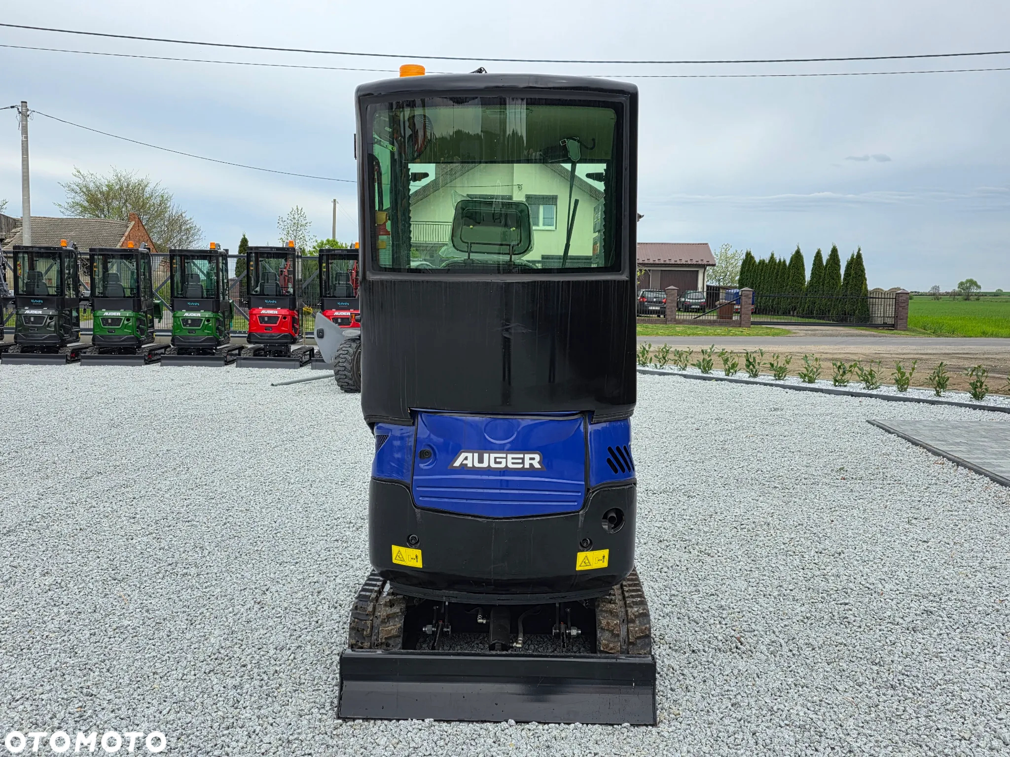 Kubota NOWA MINIKOPARKA AUGER HT 18, SILNIK KUBOTA, 3 ŁYŻKI - 10